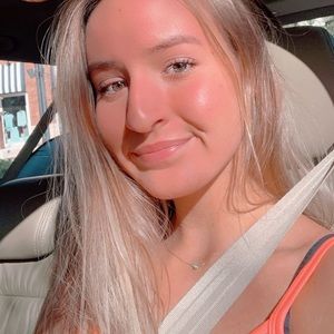 Meet your Posher, Annie